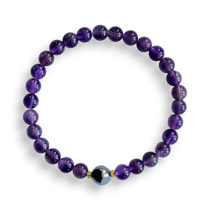 Amethyst beaded bracelet, purple, view 2