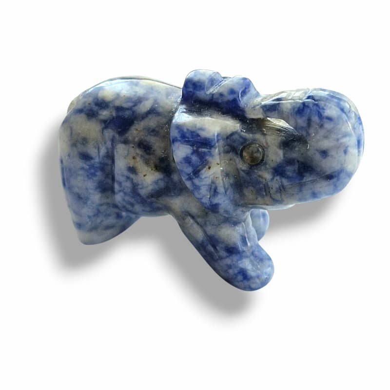 Amethyst carved elephant, view 2